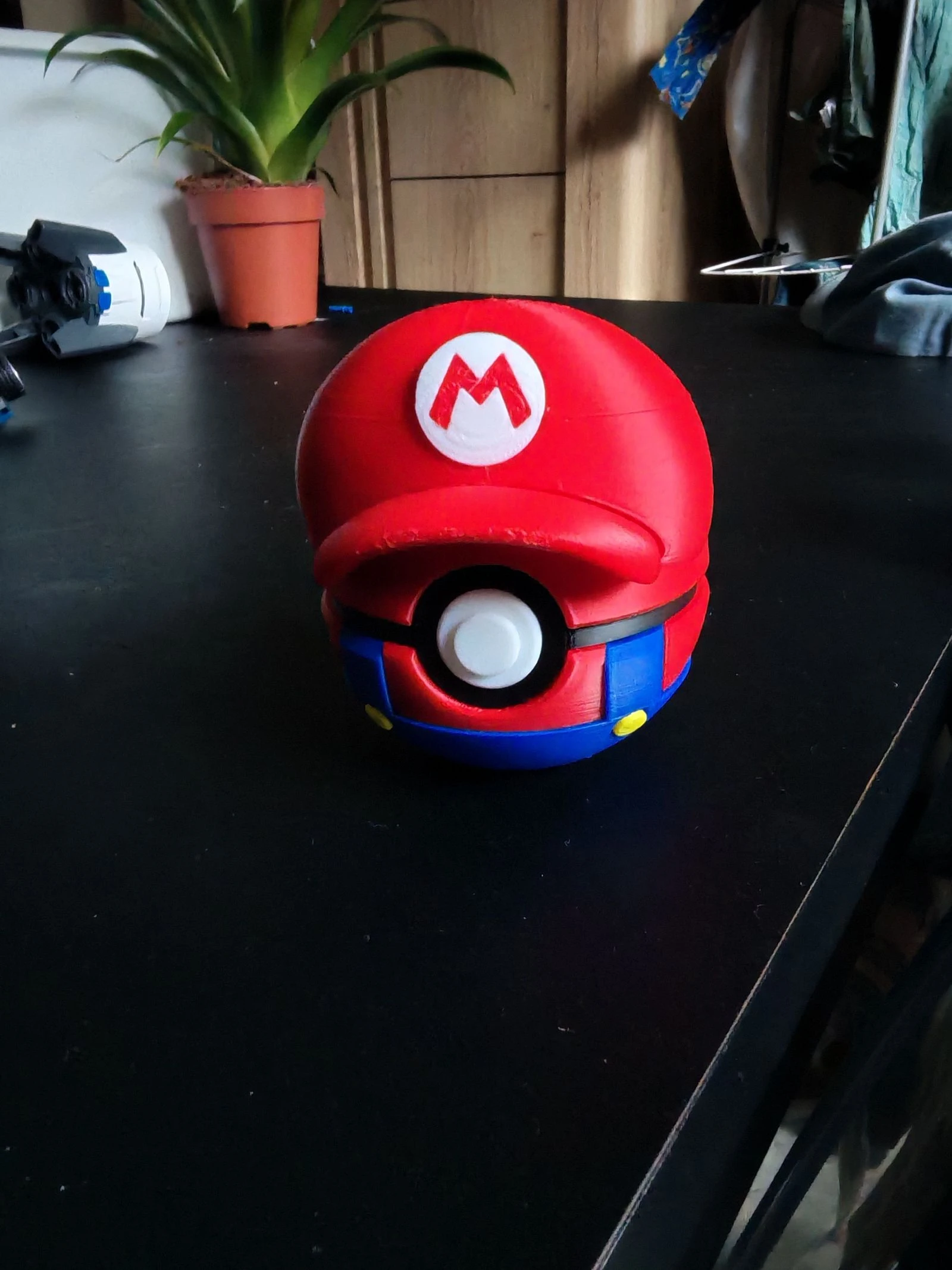 Pokeball Mario – photo 3